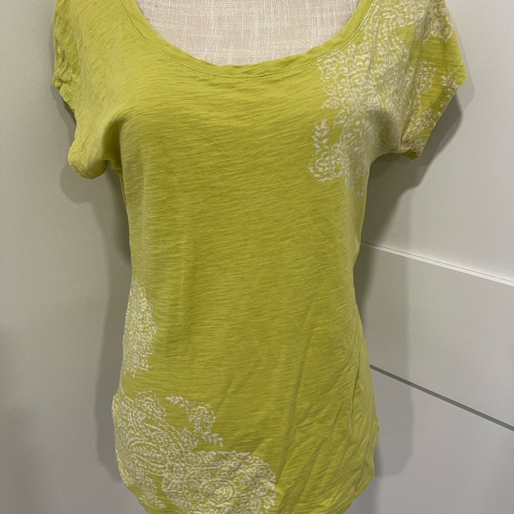 LOFT Lime Green Short Sleeve Scoop Neck Tee with White Floral Accents
